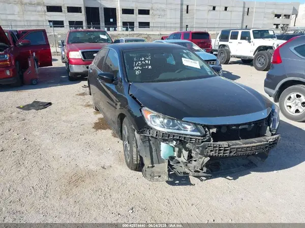 1HGCR2F33HA140440 2017 HONDA ACCORD - Image 1