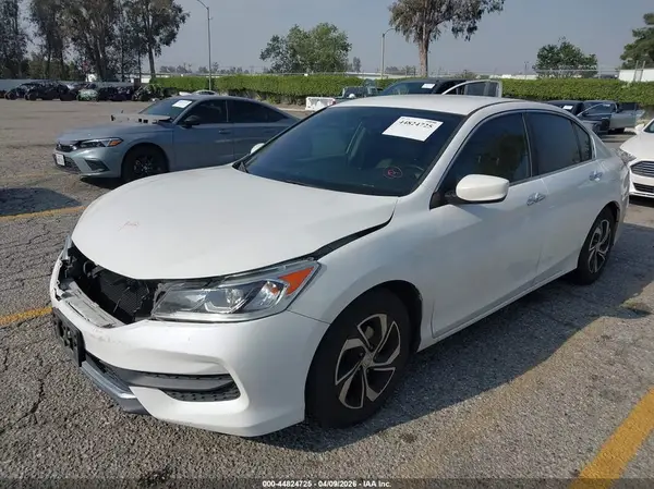 1HGCR2F33HA149316 2017 HONDA ACCORD - Image 2