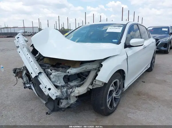 1HGCR2F33HA160641 2017 HONDA ACCORD - Image 2