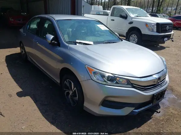 1HGCR2F33HA163393 2017 HONDA ACCORD - Image 1