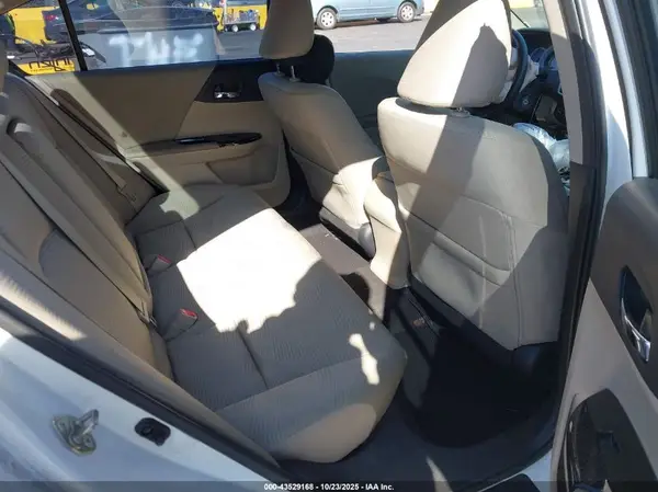 1HGCR2F33HA164883 2017 HONDA ACCORD - Image 8