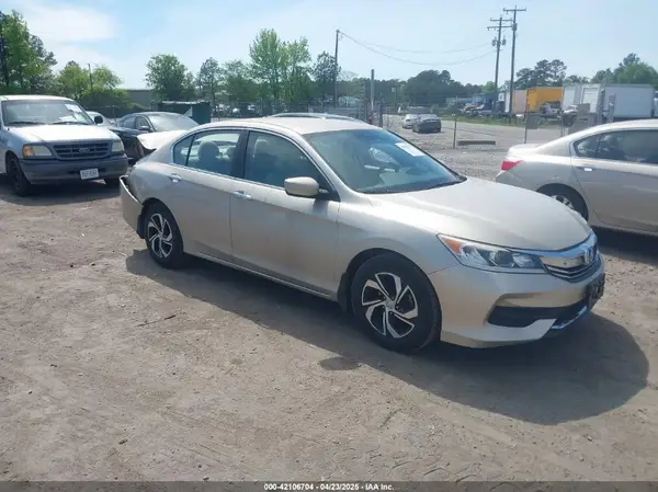 1HGCR2F33HA168044 2017 HONDA ACCORD - Image 1
