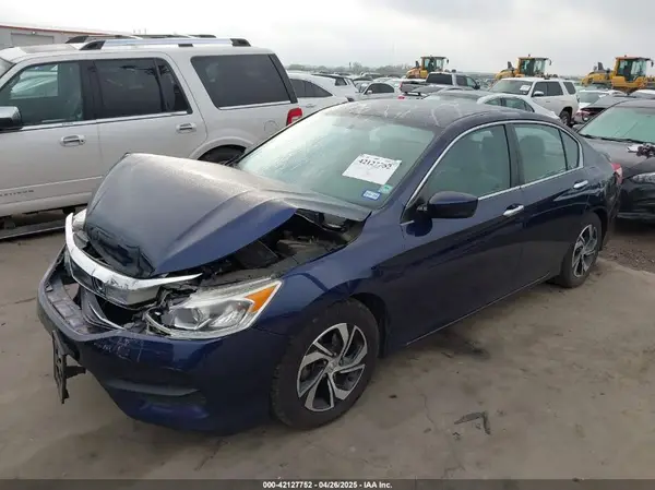 1HGCR2F33HA181795 2017 HONDA ACCORD - Image 2