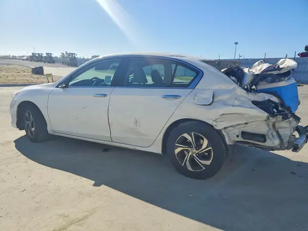 1HGCR2F33HA185944 2017 HONDA ACCORD - Image 2