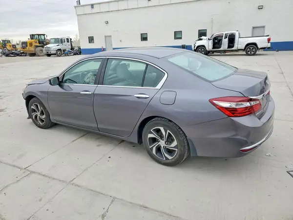 1HGCR2F33HA188861 2017 HONDA ACCORD - Image 2