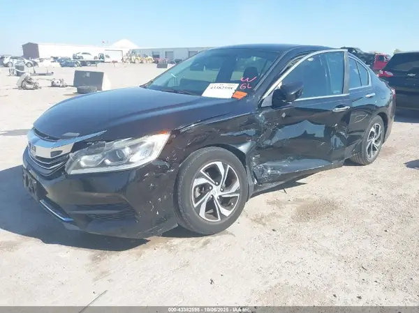 1HGCR2F33HA193509 2017 HONDA ACCORD - Image 2