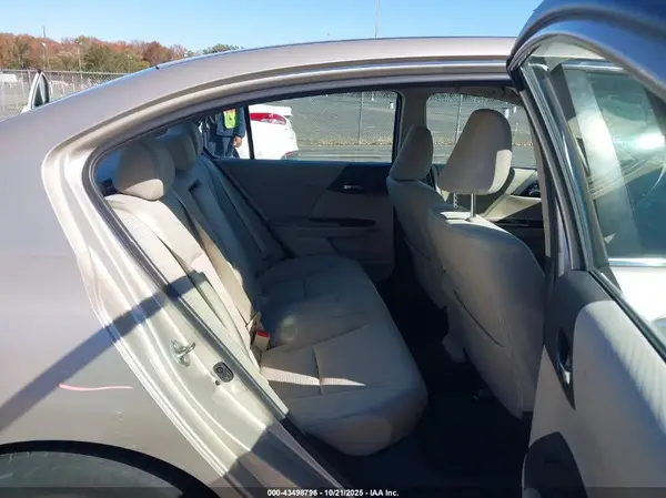 1HGCR2F33HA202502 2017 HONDA ACCORD - Image 8