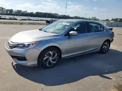 1HGCR2F33HA204525 2017 HONDA ACCORD