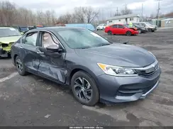 1HGCR2F33HA207618 2017 HONDA ACCORD