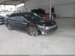 1HGCR2F33HA210440 2017 HONDA ACCORD