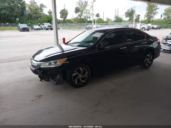 1HGCR2F33HA210440 2017 HONDA ACCORD - Image 2