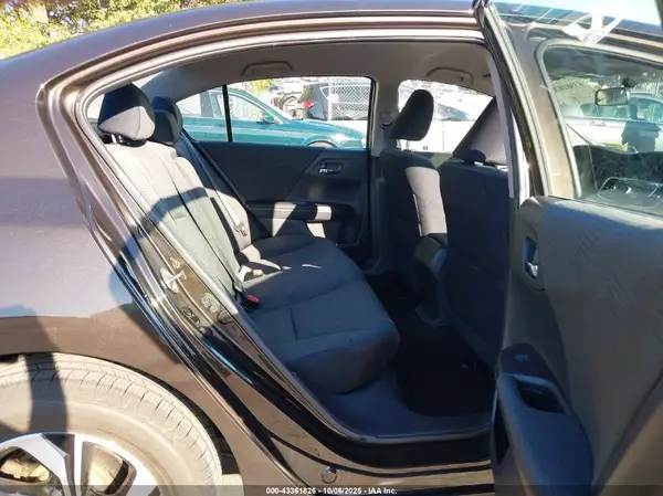 1HGCR2F33HA213015 2017 HONDA ACCORD - Image 8