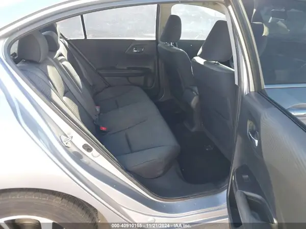 1HGCR2F33HA215203 2017 HONDA ACCORD - Image 8