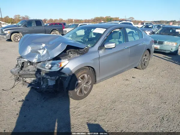 1HGCR2F33HA215282 2017 HONDA ACCORD - Image 2