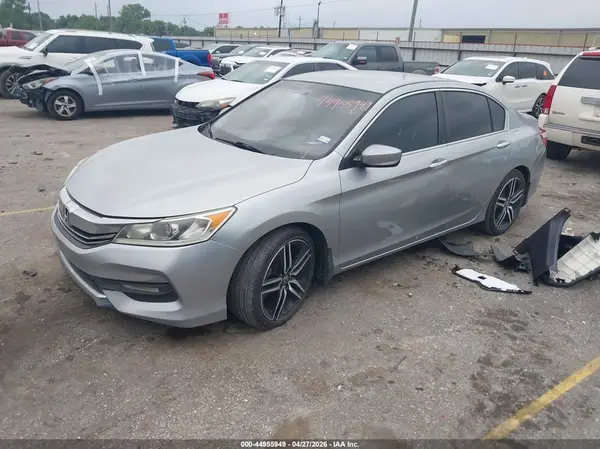 1HGCR2F33HA239646 2017 HONDA ACCORD - Image 2