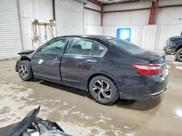 1HGCR2F33HA246869 2017 HONDA ACCORD - Image 2