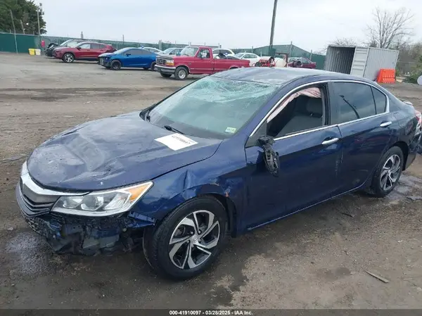 1HGCR2F33HA252526 2017 HONDA ACCORD - Image 2