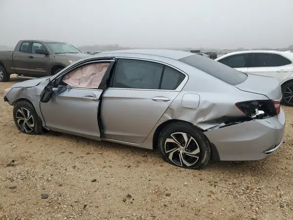 1HGCR2F33HA260674 2017 HONDA ACCORD - Image 2