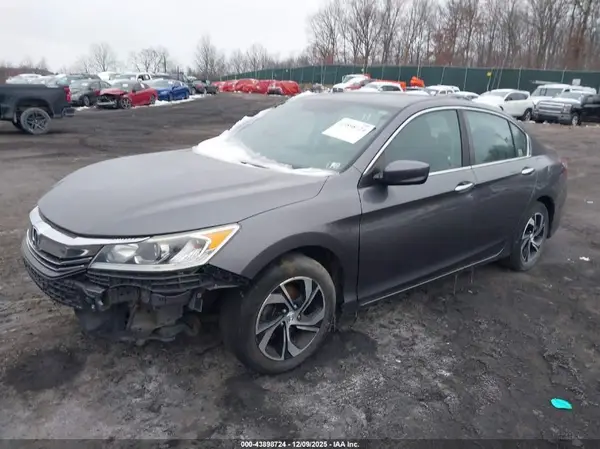 1HGCR2F33HA264837 2017 HONDA ACCORD - Image 2