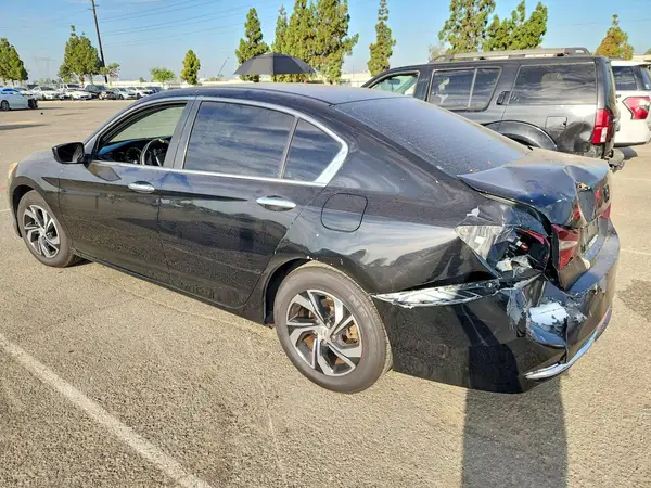 1HGCR2F33HA265941 2017 HONDA ACCORD - Image 2