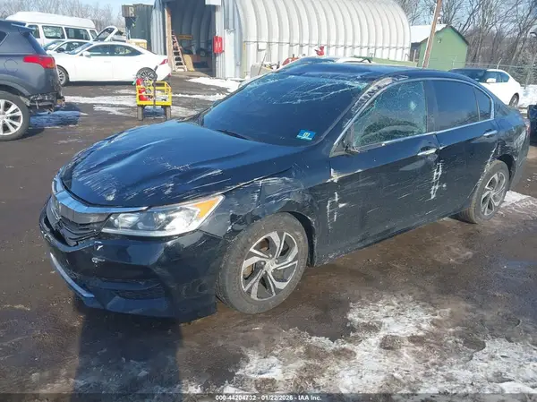 1HGCR2F33HA276440 2017 HONDA ACCORD - Image 2