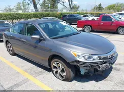 1HGCR2F33HA303880 2017 HONDA ACCORD