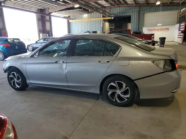 1HGCR2F33HA304205 2017 HONDA ACCORD - Image 2