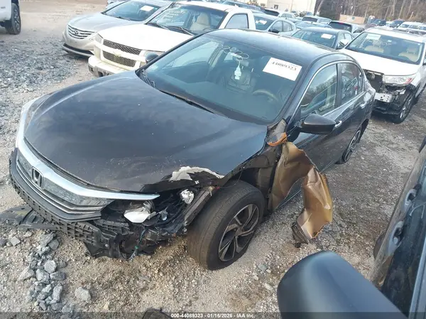1HGCR2F33HA305631 2017 HONDA ACCORD - Image 2