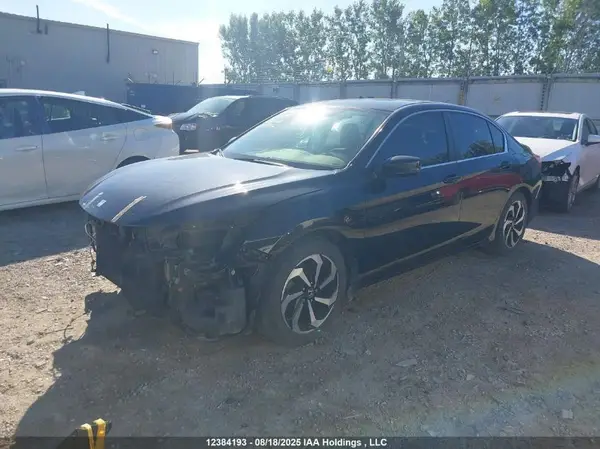 1HGCR2F33HA810567 2017 HONDA ACCORD - Image 2