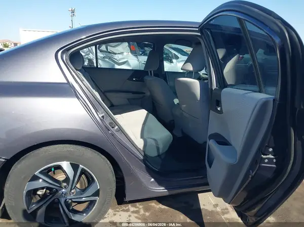 1HGCR2F34GA017437 2016 HONDA ACCORD - Image 8