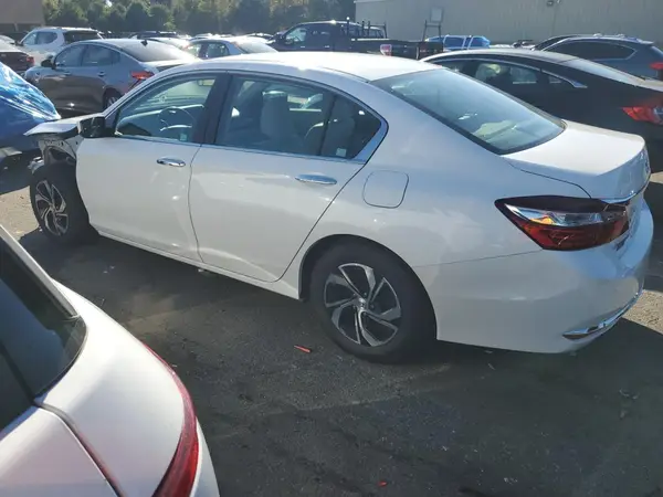 1HGCR2F34GA031368 2016 HONDA ACCORD - Image 2