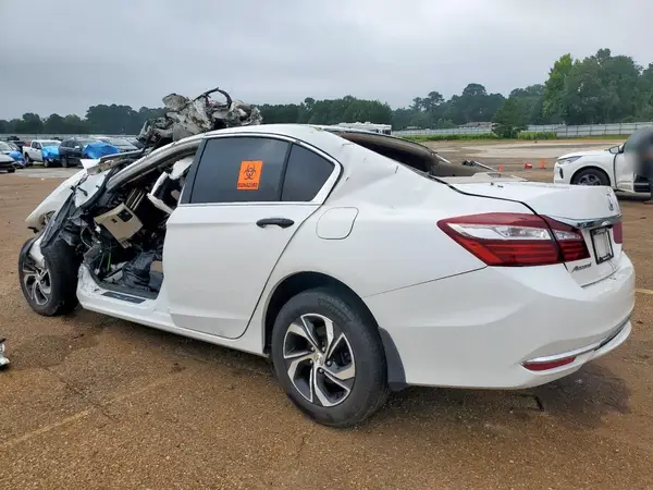 1HGCR2F34GA058909 2016 HONDA ACCORD - Image 2