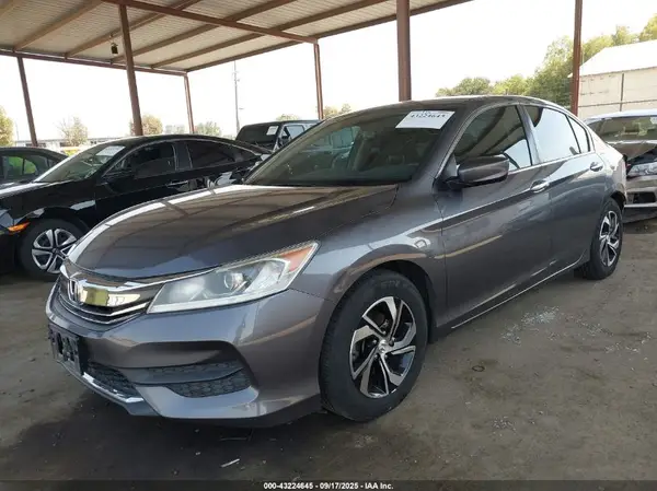 1HGCR2F34GA064371 2016 HONDA ACCORD - Image 2