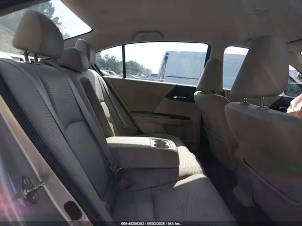 1HGCR2F34GA084149 2016 HONDA ACCORD - Image 8