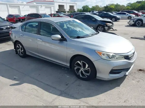 1HGCR2F34GA147945 2016 HONDA ACCORD - Image 1