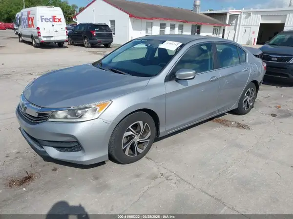 1HGCR2F34GA147945 2016 HONDA ACCORD - Image 2