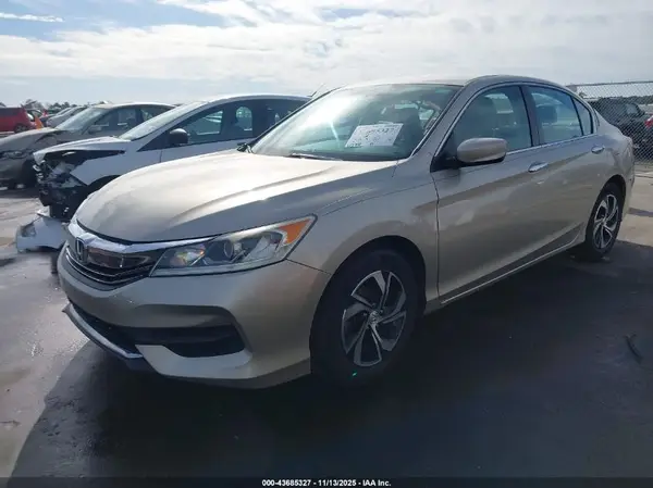 1HGCR2F34GA156483 2016 HONDA ACCORD - Image 2