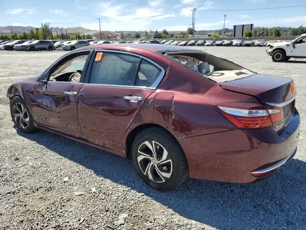 1HGCR2F34HA010618 2017 HONDA ACCORD - Image 2
