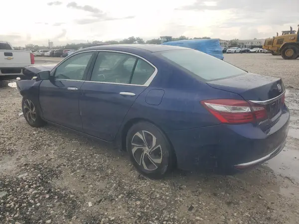 1HGCR2F34HA017469 2017 HONDA ACCORD - Image 2