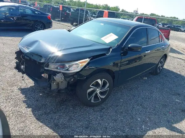 1HGCR2F34HA040444 2017 HONDA ACCORD - Image 2