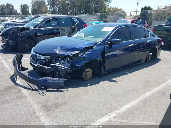 1HGCR2F34HA041450 2017 HONDA ACCORD - Image 2