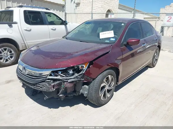 1HGCR2F34HA042453 2017 HONDA ACCORD - Image 2