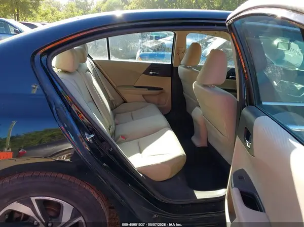 1HGCR2F34HA053694 2017 HONDA ACCORD - Image 8