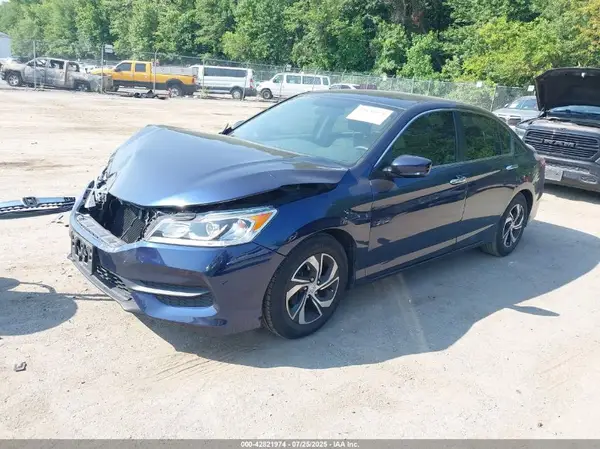 1HGCR2F34HA057762 2017 HONDA ACCORD - Image 2