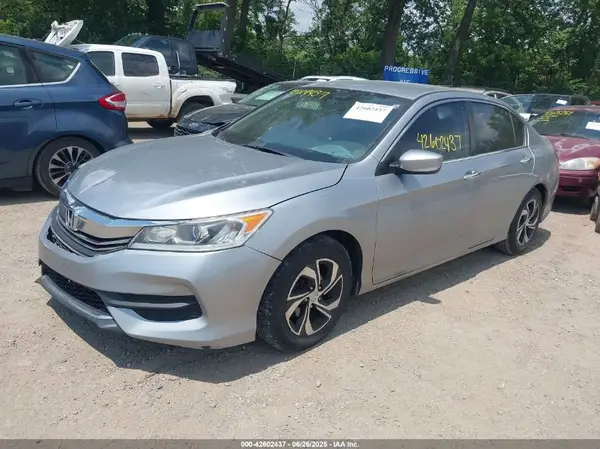 1HGCR2F34HA069474 2017 HONDA ACCORD - Image 2