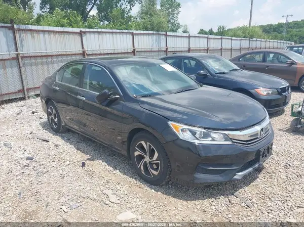 1HGCR2F34HA075162 2017 HONDA ACCORD - Image 1