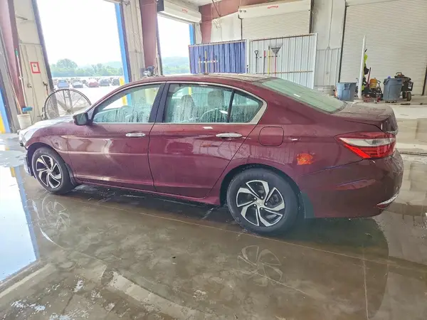 1HGCR2F34HA081317 2017 HONDA ACCORD - Image 2