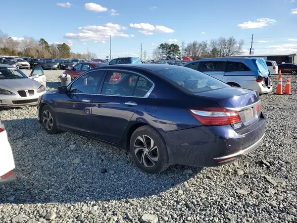 1HGCR2F34HA087943 2017 HONDA ACCORD - Image 2