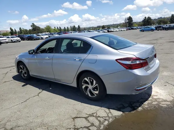1HGCR2F34HA108063 2017 HONDA ACCORD - Image 2