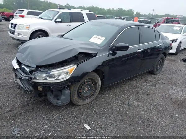 1HGCR2F34HA113506 2017 HONDA ACCORD - Image 2